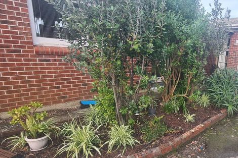 Photo of property in 1/68 Titirangi Road, New Lynn, Auckland, 0600