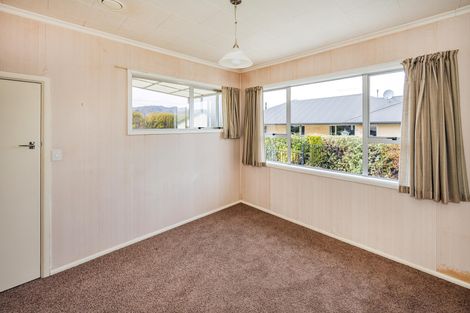 Photo of property in 27 Bledisloe Street, Kurow, 9435