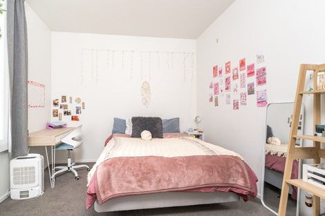 Photo of property in 113 Harbour Terrace, North Dunedin, Dunedin, 9016