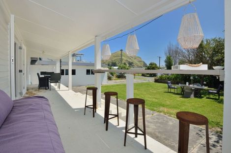 Photo of property in 69 Fortescue Street, Mahia, Nuhaka, 4198