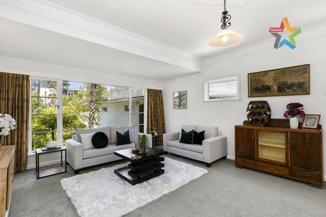 Photo of property in 23 Waikare Street, Karori, Wellington, 6012