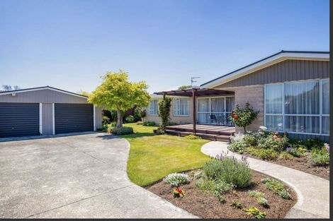 Photo of property in 4 Janet Street, Upper Riccarton, Christchurch, 8041