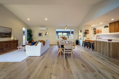 Photo of property in 35 Jack Hanley Drive, Jacks Point, Queenstown, 9371