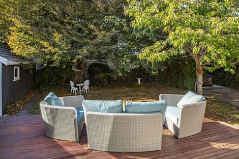 Photo of property in 3 Mckenzie Terrace, Carterton, 5713