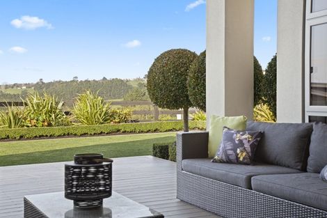 Photo of property in 13 William Andrew Road, Pukekohe, 2120