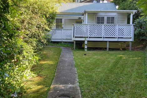 Photo of property in 4a Paremata Crescent, Paremata, Porirua, 5024
