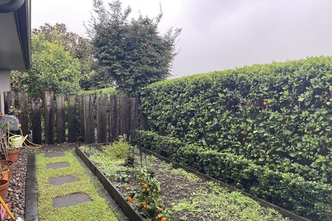 Photo of property in 44 Benmore Crescent, Pyes Pa, Tauranga, 3112