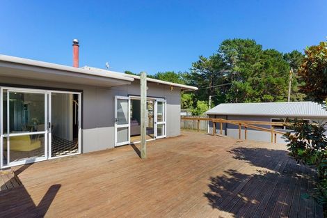 Photo of property in 4 Hokio Road, Hokio Beach, Levin, 5571