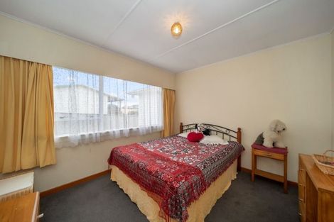 Photo of property in 97d Pioneer Road, Moturoa, New Plymouth, 4310