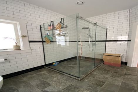 Photo of property in 22 Maranui Street, Mount Maunganui, 3116