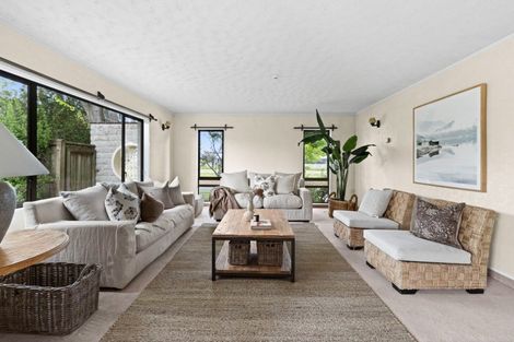 Photo of property in 377 Westminster Avenue, Tamatea, Napier, 4112