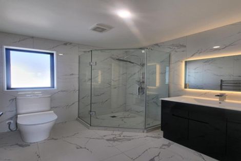 Photo of property in 105c Flat Bush Road, Clover Park, Auckland, 2023