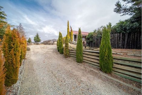 Photo of property in 2 Waenga Drive, Cromwell, 9310