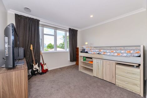 Photo of property in 54 Don Buck Road, Massey, Auckland, 0614