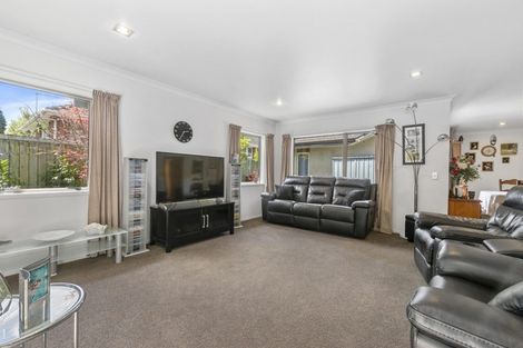 Photo of property in 117a Kawaha Point Road, Kawaha Point, Rotorua, 3010