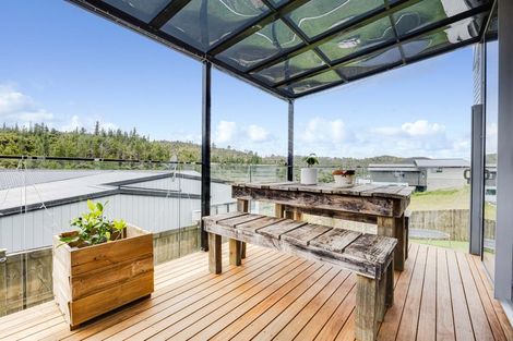 Photo of property in 67 Pacific Heights Road, Orewa, 0931