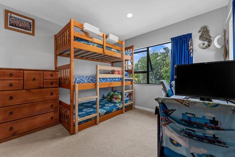 Photo of property in 120b Triangle Road, Massey, Auckland, 0614