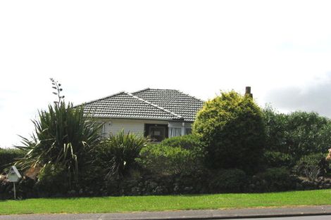 Photo of property in 144 Boundary Road, Blockhouse Bay, Auckland, 0600