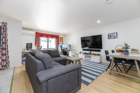 Photo of property in 38f Arawa Street, New Lynn, Auckland, 0600