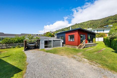 Photo of property in 4a Seaview Crescent, Picton, 7220