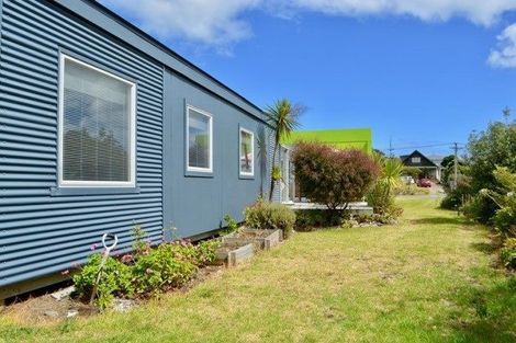 Photo of property in 22 Babbacombe Avenue, Otaki Beach, Otaki, 5512