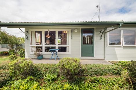 Photo of property in 2 Dalrymple Place, Marton, 4710