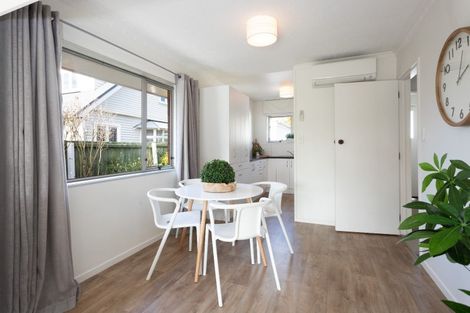 Photo of property in 42 Mays Road, St Albans, Christchurch, 8052