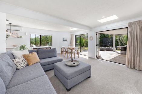 Photo of property in 14a Motuora Road, Manly, Whangaparaoa, 0930