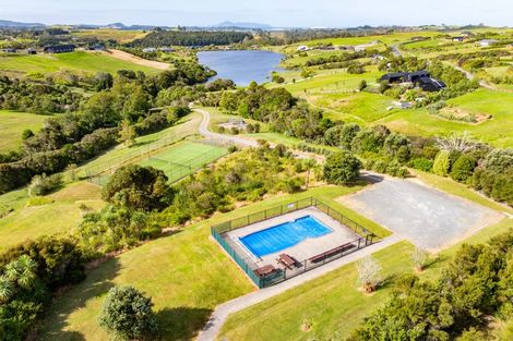 Photo of property in 80a Daniel Parade, Mangawhai, 0975