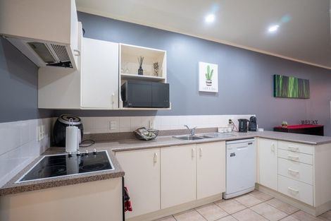 Photo of property in Maddison Apartments, 1/6f Queen Street, Palmerston North, 4410