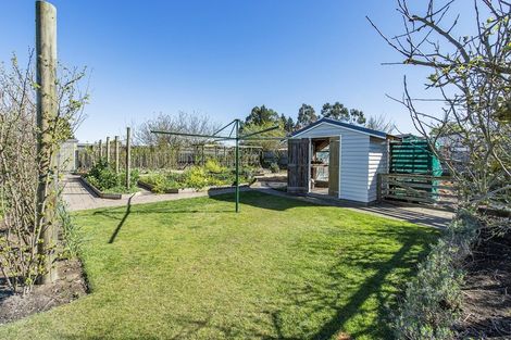 Photo of property in 27 Courtenay Road, Kirwee, Darfield, 7571