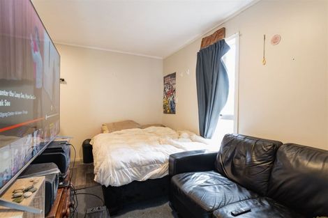 Photo of property in 12 Eglinton Road, The Glen, Dunedin, 9011