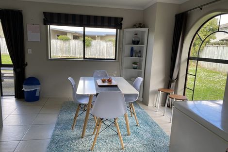 Photo of property in 68 Palliser Drive, Huntington, Hamilton, 3210