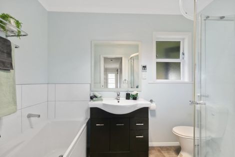 Photo of property in 22 Sunny Grove, Wainuiomata, Lower Hutt, 5014