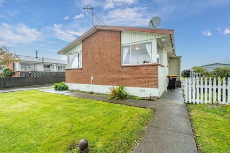 Photo of property in 17 Nevis Crescent, Grasmere, Invercargill, 9810
