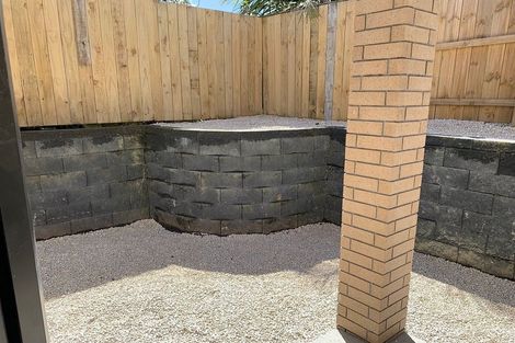 Photo of property in 9c Jillteresa Crescent, Half Moon Bay, Auckland, 2012