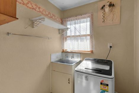 Photo of property in 60 Kawaha Point Road, Kawaha Point, Rotorua, 3010