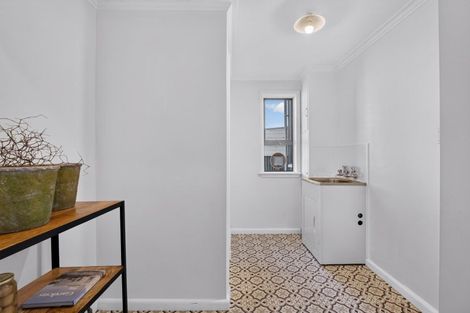 Photo of property in 70 Nelson Crescent, Napier South, Napier, 4110