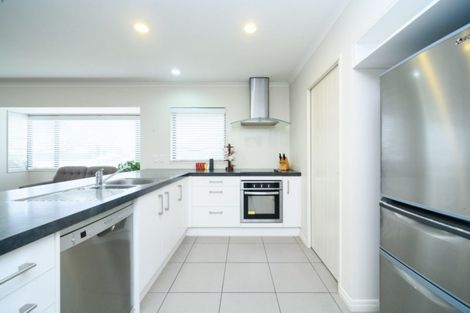 Photo of property in 2 Rose Place, Awapuni, Palmerston North, 4412