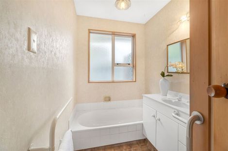 Photo of property in 1/216 Grahams Road, Burnside, Christchurch, 8053