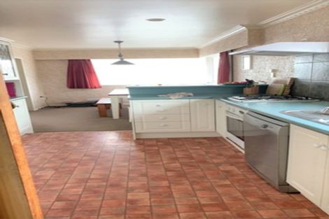 Photo of property in 31 Kensington Place, Fairfield, Hamilton, 3214