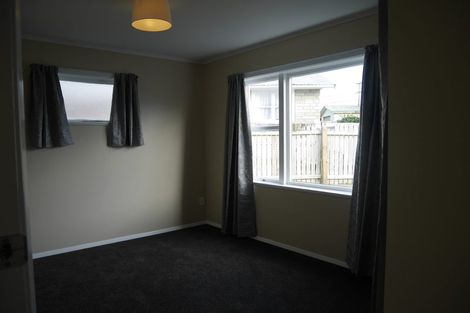 Photo of property in 84 Ruapehu Street, Paraparaumu, 5032