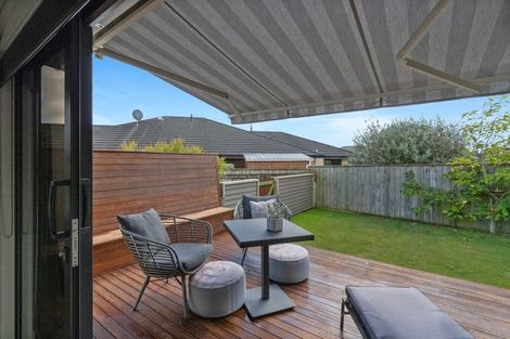 Photo of property in 7 Ruru Place, Levin, 5510