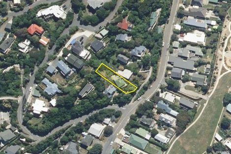 Photo of property in 2 Gordon Road, Plimmerton, Porirua, 5026