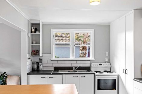Photo of property in 93 Purnell Street, College Estate, Whanganui, 4500