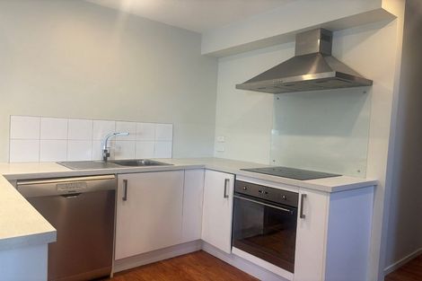 Photo of property in 215 Peterborough Street, Christchurch Central, Christchurch, 8013