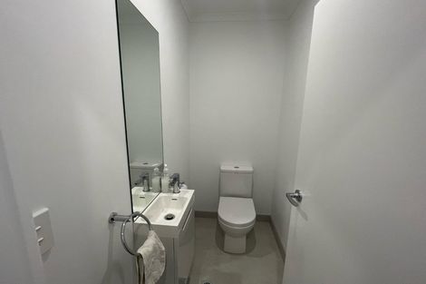 Photo of property in 24 Bader Drive, Mangere, Auckland, 2022