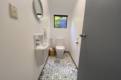 Photo of property in 9 Handley Place, Glen Avon, New Plymouth, 4312