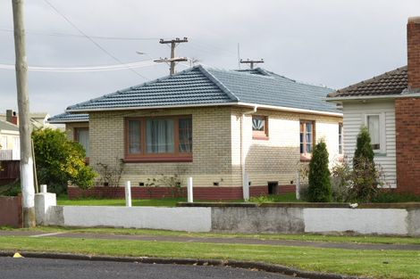 Photo of property in 133 Gray Avenue, Papatoetoe, Auckland, 2024