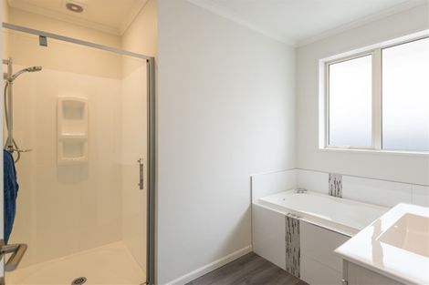 Photo of property in 4 Hineaari Street, Marshland, Christchurch, 8083